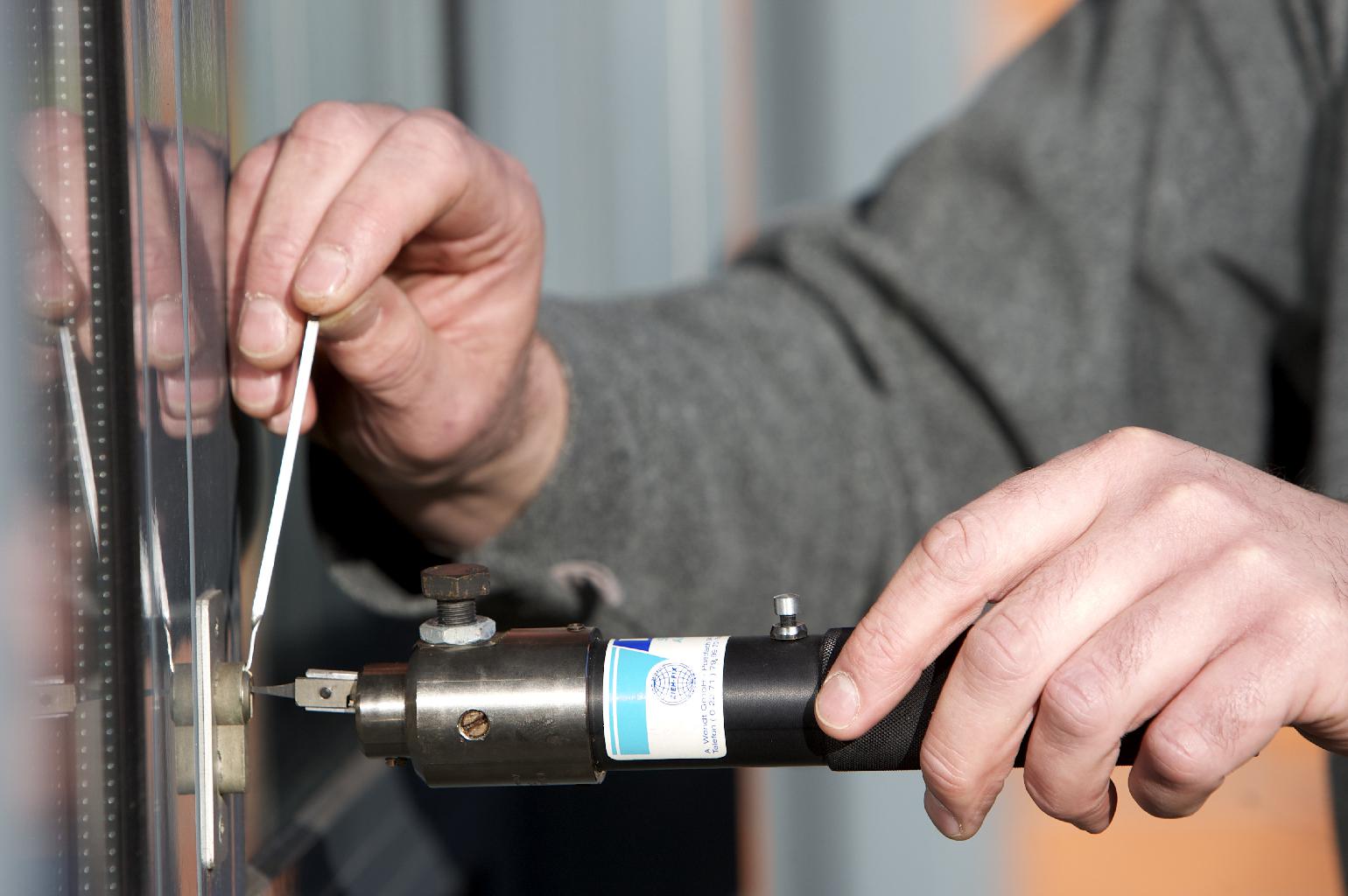 How To Determine The Reliability Of A Locksmith Melbourne -Interview Them