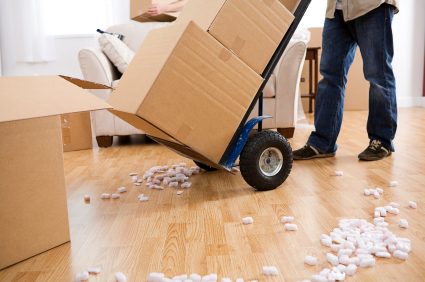 The Best Way To Choose A Decent Company For Availing Movers Services