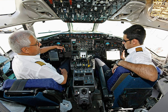 Choose The Respectable Career Of A Commercial Airline Pilot