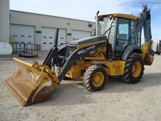 How To Save Your Budget With Backhoe Rentals